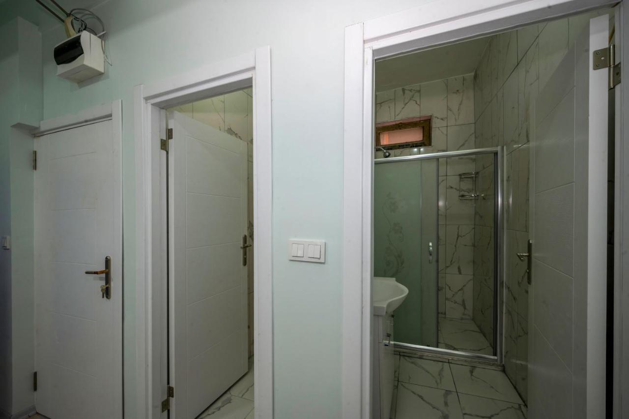 Xalila Hostel & Cafe Ladies Room Provincia di Provincia di Istanbul Esterno foto